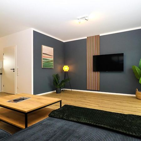 Lightplace - Moderne Apartments In Braunschweig - Balkon - Netflix - Am Kanal Luaran gambar