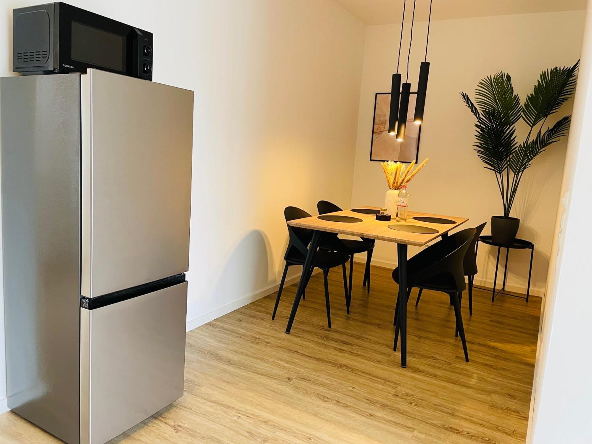Lightplace - Moderne Apartments In Braunschweig - Balkon - Netflix - Am Kanal Luaran gambar