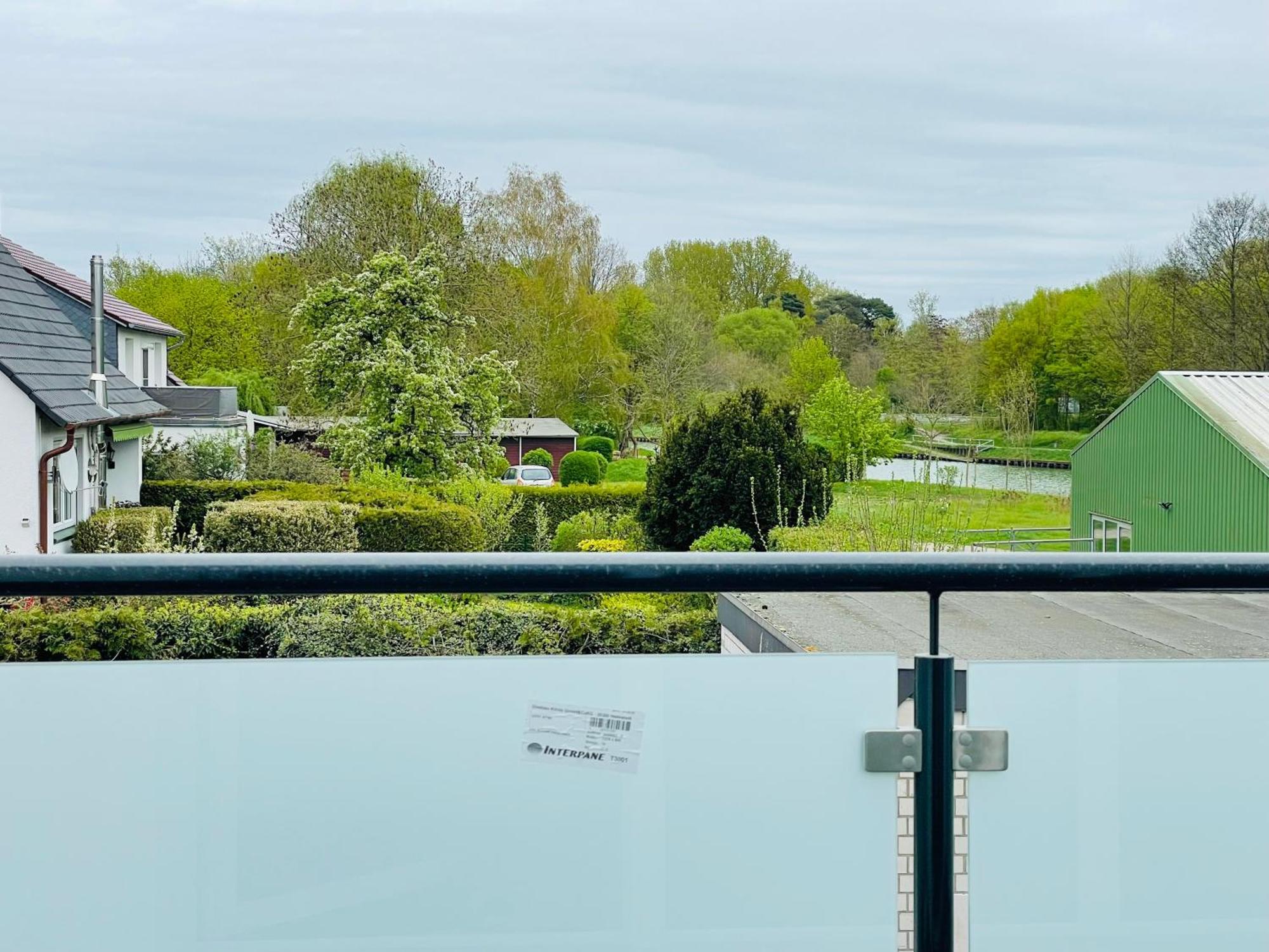 Lightplace - Moderne Apartments In Braunschweig - Balkon - Netflix - Am Kanal Luaran gambar