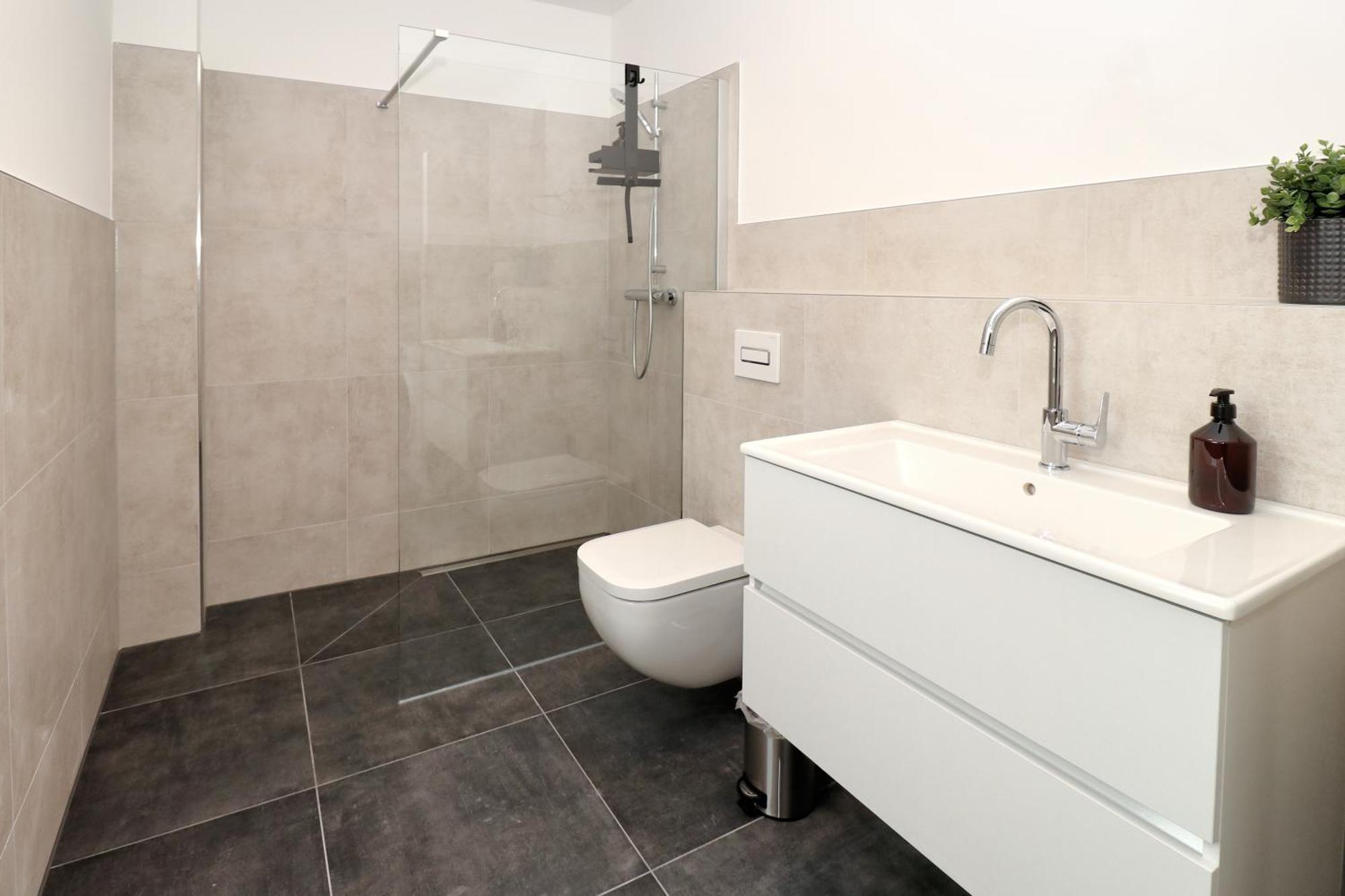 Lightplace - Moderne Apartments In Braunschweig - Balkon - Netflix - Am Kanal Luaran gambar