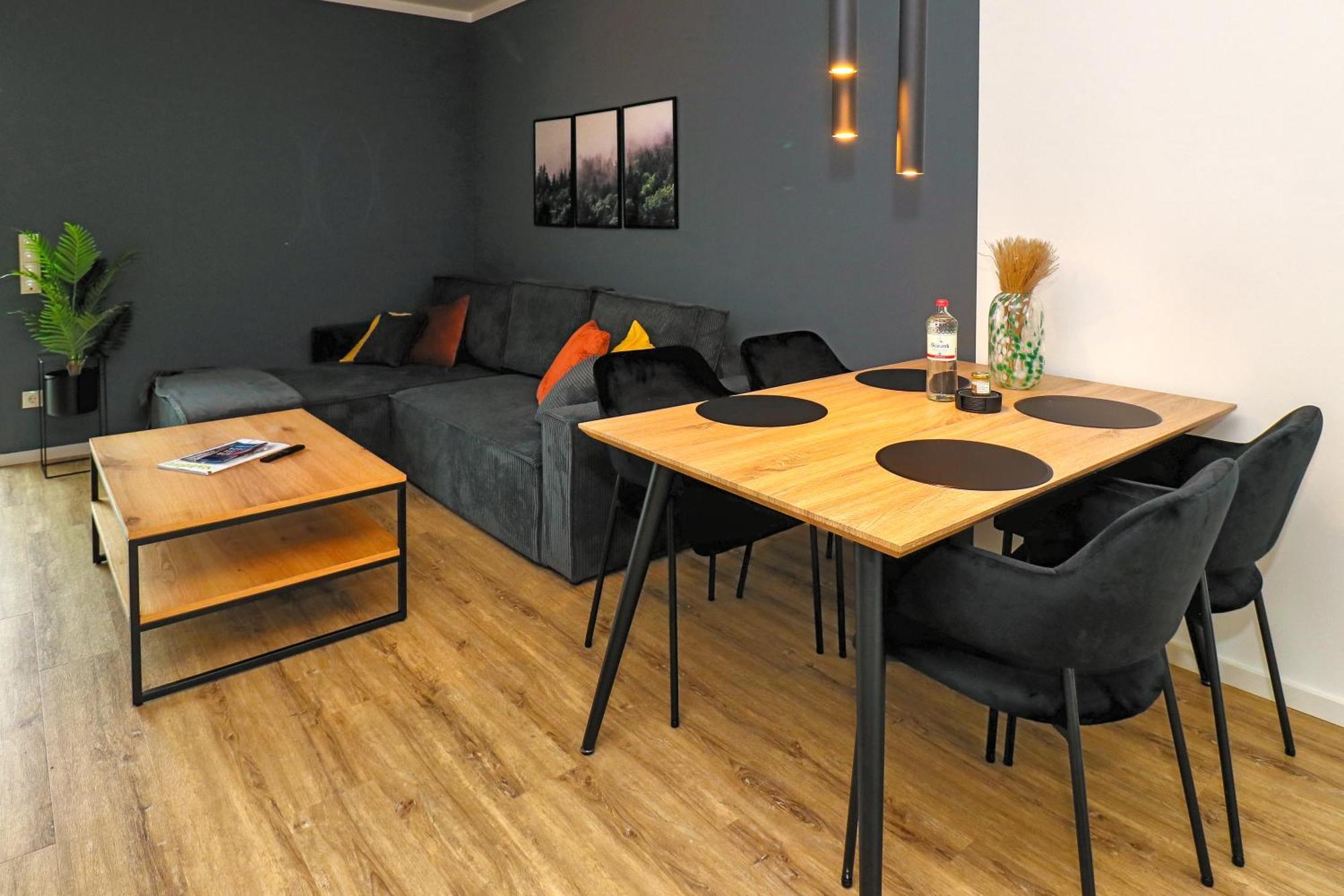 Lightplace - Moderne Apartments In Braunschweig - Balkon - Netflix - Am Kanal Luaran gambar