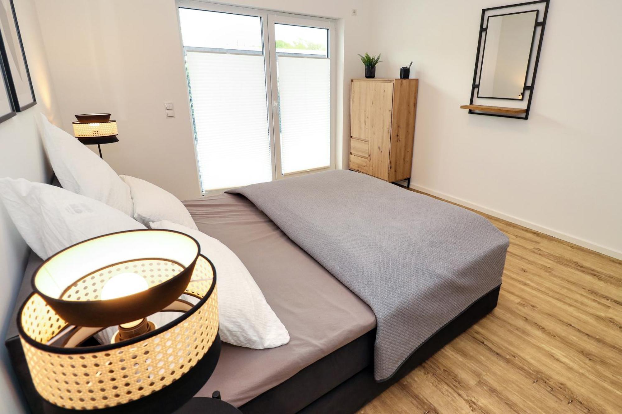 Lightplace - Moderne Apartments In Braunschweig - Balkon - Netflix - Am Kanal Luaran gambar