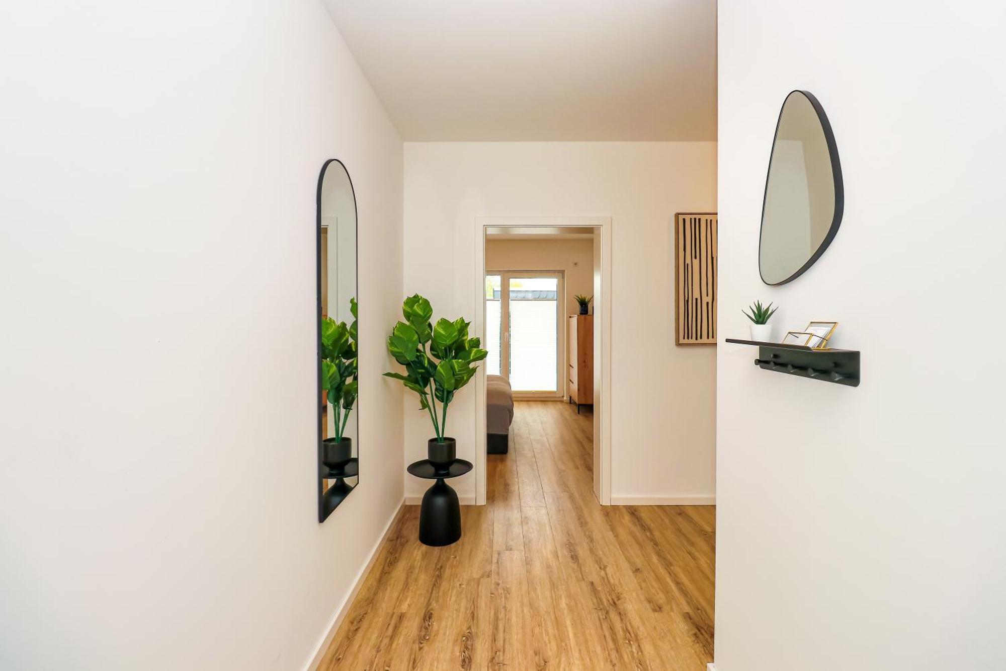 Lightplace - Moderne Apartments In Braunschweig - Balkon - Netflix - Am Kanal Luaran gambar