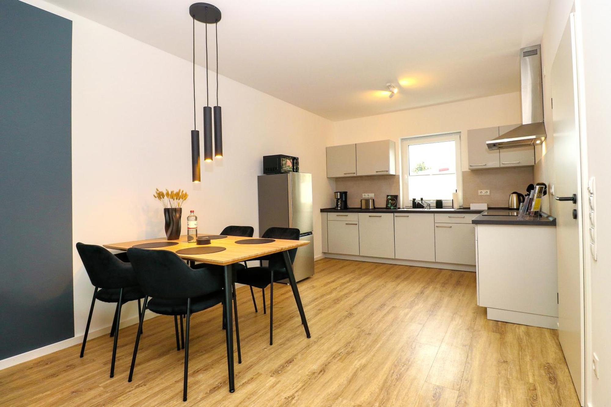 Lightplace - Moderne Apartments In Braunschweig - Balkon - Netflix - Am Kanal Luaran gambar